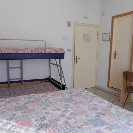 Hotel Laguna Blu Rimini Bilik gambar