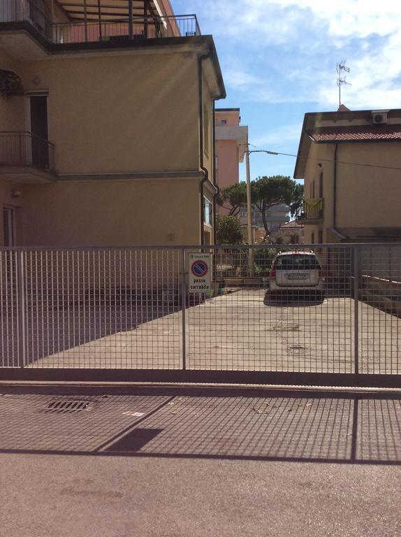 Hotel Laguna Blu Rimini Luaran gambar