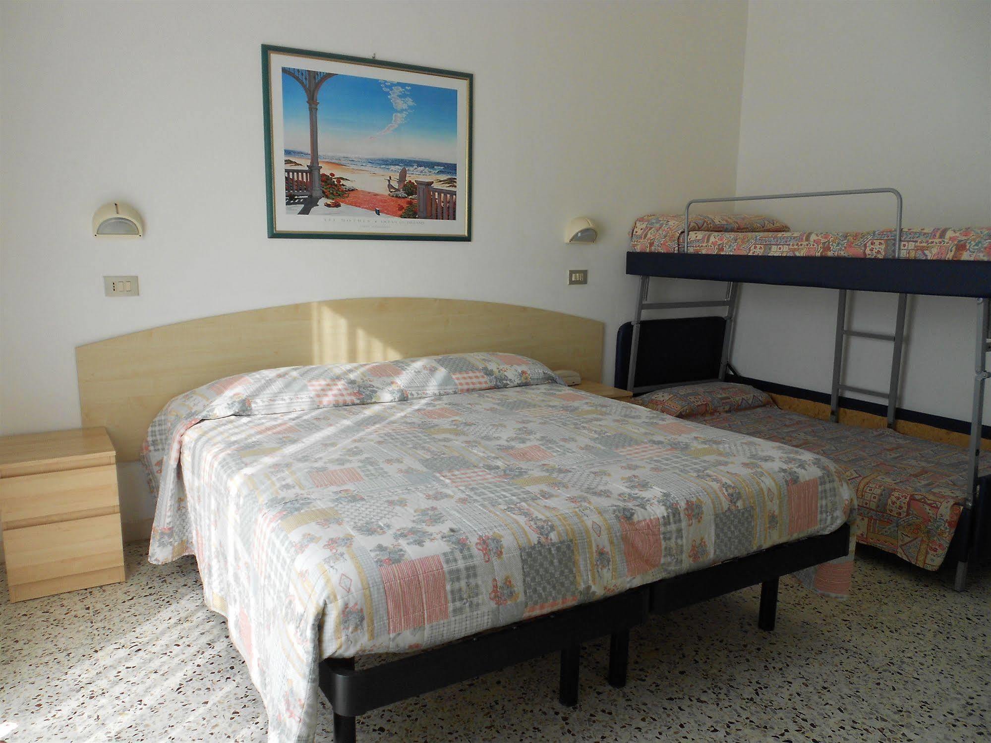 Hotel Laguna Blu Rimini Luaran gambar
